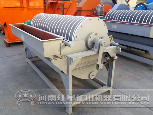 硫鐵礦磁選機(jī)性能優(yōu)越 硫鐵礦磁選機(jī)性能優(yōu)越