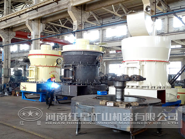 硅質(zhì)巖雷蒙磨粉機(jī)廠家 硅質(zhì)巖雷蒙磨粉機(jī)廠家