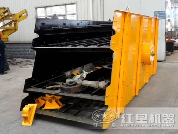 振動(dòng)篩內(nèi)部