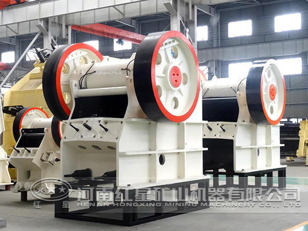 顎式破碎機 顎式破碎機