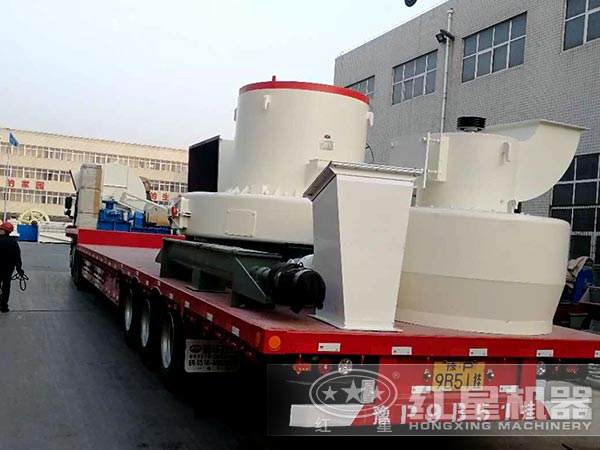 準備發貨的雷蒙磨生產線 準備發貨的雷蒙磨生產線