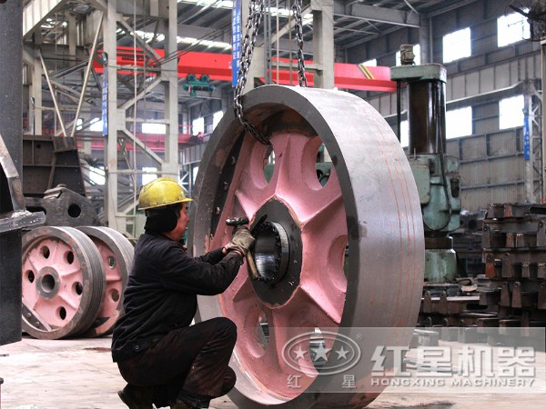 采石場破碎機生產車間 采石場破碎機生產車間