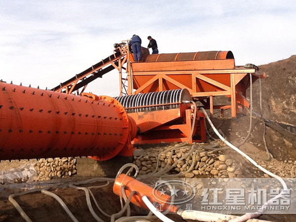 磁選生產線現(xiàn)場