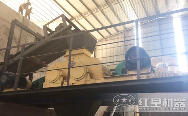 對輥破碎機客戶現場 對輥破碎機客戶現場