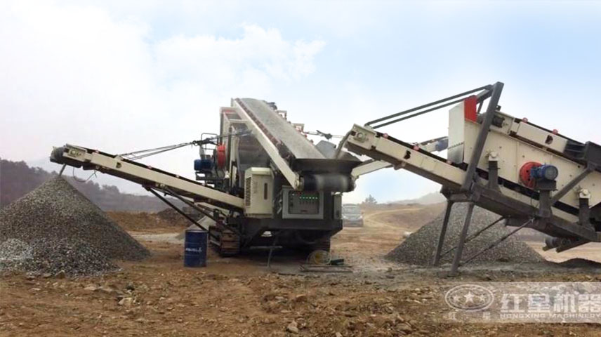 履帶小型移動(dòng)碎石機(jī)客戶現(xiàn)場(chǎng)