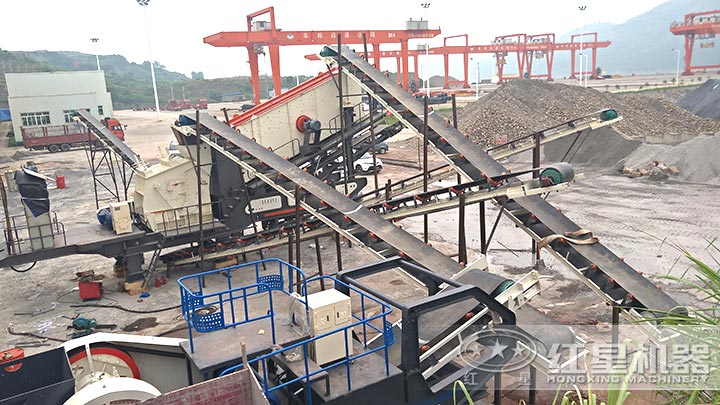 大型移動(dòng)碎石生產(chǎn)線 大型移動(dòng)碎石生產(chǎn)線