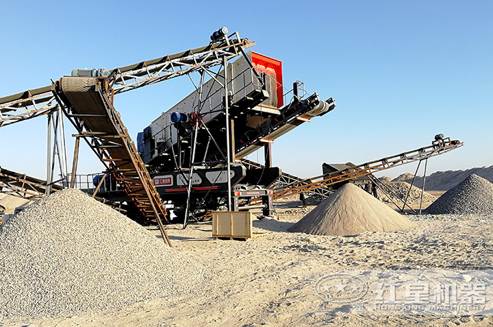 流動(dòng)制砂機(jī)作業(yè)現(xiàn)場 流動(dòng)制砂機(jī)作業(yè)現(xiàn)場