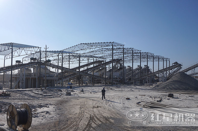 破碎生產現(xiàn)場 破碎生產現(xiàn)場